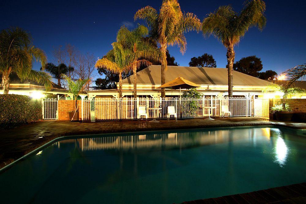 Nightcap At Macquarie Inn Anafi Exterior foto